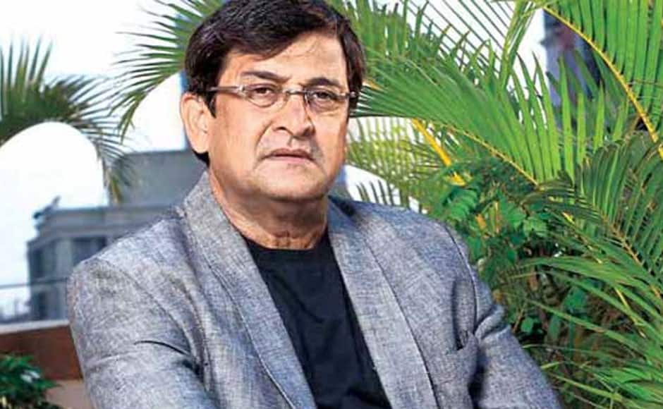 Mahesh Manjrekar will be contesting the Lok Sabha elections from Mumbai North-West as a Maharashtra Navnirman Sena (MNS) candidate. IBNLive