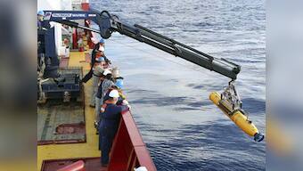 Search for MH 370: Mini submarine aborts second dive attempt