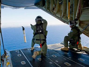 The search for MH 371 will continue today: AP