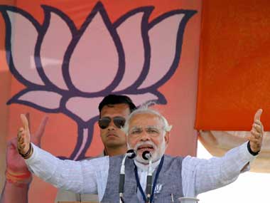 Can't wear skullcaps to fool people, says Narendra Modi Can't wear skullcaps to fool people, says Narendra Modi