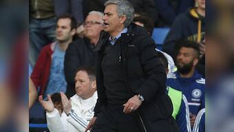 Mourinho and his classic reaction after Sunderland defeat