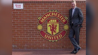Van Gaal bookmakers' favourite to replace Moyes