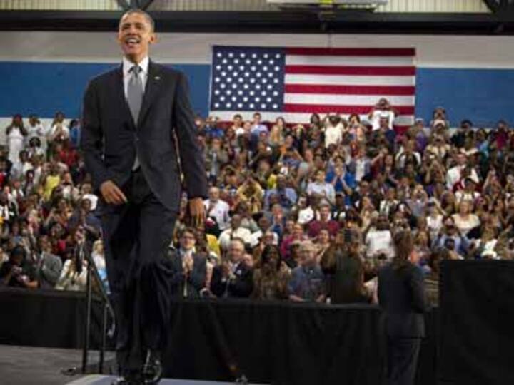 The Obamas earned $500,000 last year but income drops The Obamas earned $500,000 last year but income drops