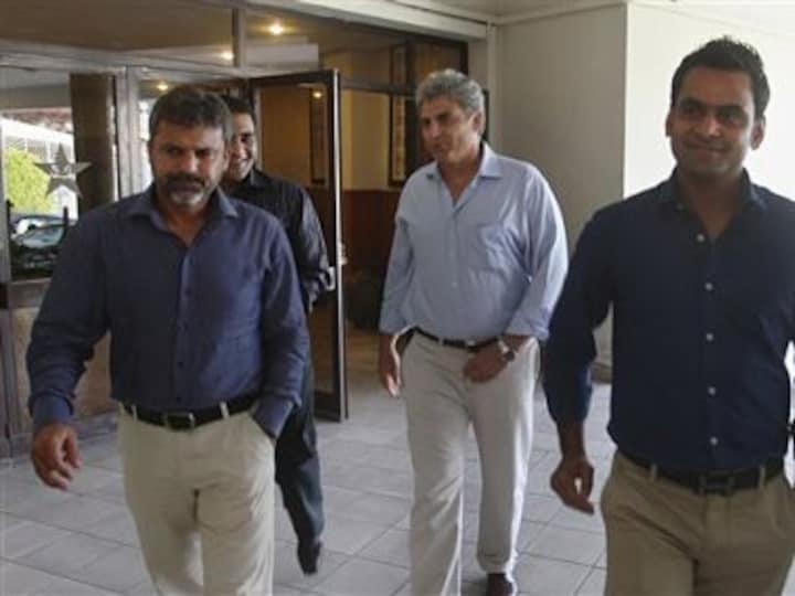 Guess what's new? Pakistan looking for coaches again 