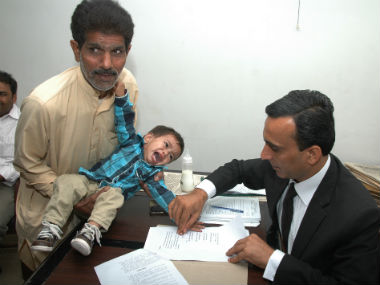 Pakistan: Judge throws out attempted murder case against baby Pakistan: Judge throws out attempted murder case against baby