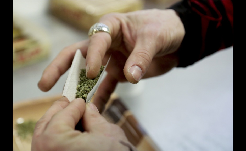 'Joints for jabs': Washington allows marijuana stores to offer free pot to promote COVID vaccinations 'Joints for jabs': Washington allows marijuana stores to offer free pot to promote COVID vaccinations