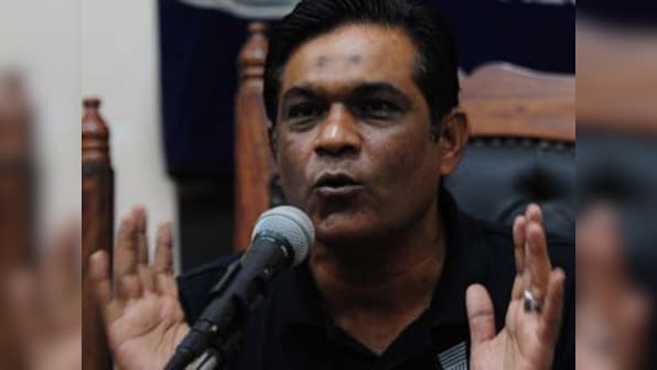Avoid too many media statements: Rashid Latif warns Mickey Arthur of unforgiving Pakistan fans