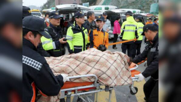 S-Korea ferry Live: 146 dead, search for missing continues