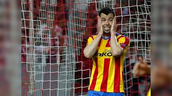 Sevilla earn two-goal cushion against Valencia
