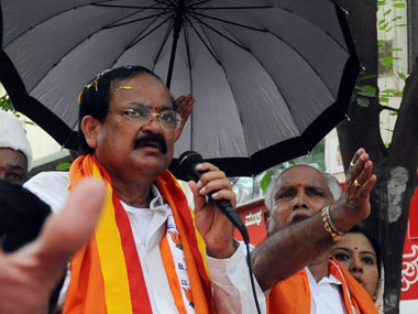 Venkaiah Naidu slams Chidu on reservation policy, says BJP committed to issue Venkaiah Naidu slams Chidu on reservation policy, says BJP committed to issue