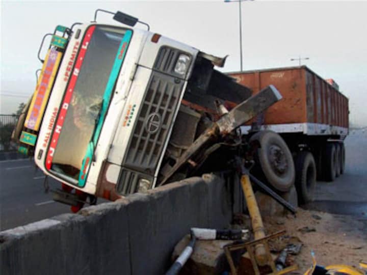 Jharkhand: Eight dead after truck runs over wedding party