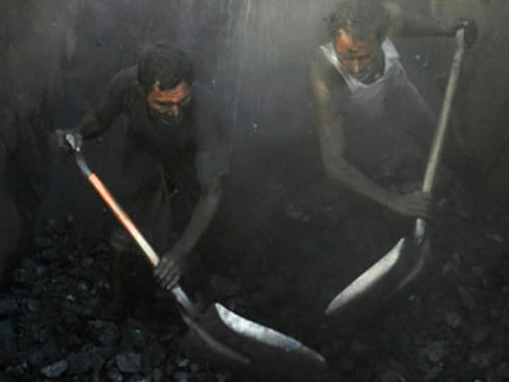 Ex-Coal Secy accuses CBI of 'witch hunt' against him