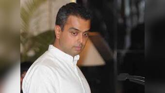 Elections 2014: Godrej, Parekh, Kotak support Milind Deora in South Mumbai