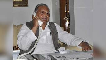 Mulayam 'defends' Azam by citing Muslims who 'saved borders'