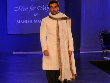 Stop complaining and take responsibility: Ranbir's message to youth Stop complaining and take responsibility: Ranbir's message to youth