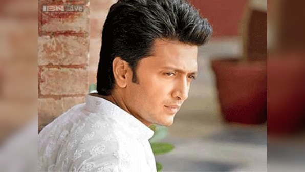Yellow bags 3 National Awards, B-Town cheers for Riteish Deshmukh