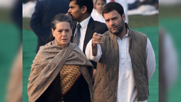 Sonia sends SOS to Maya, Mulayam, Mamata to keep Modi at bay 