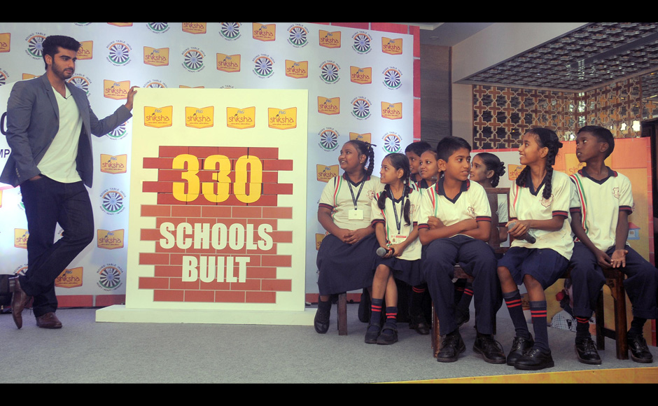 Photos: Arjun Kapoor supports education for underprivileged kids Photos: Arjun Kapoor supports education for underprivileged kids