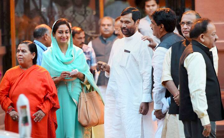 Photos: PM Modi's cabinet is all smiles on first day in office