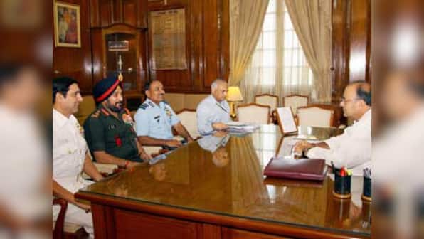 Army chief briefs PM on security situation