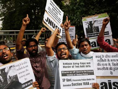 Badaun case: Three suspects confess to gangrape, murdering girls Badaun case: Three suspects confess to gangrape, murdering girls