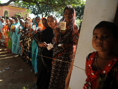Elections 2014: Over 41.2% polling recorded in WB, 18% in Bihar Elections 2014: Over 41.2% polling recorded in WB, 18% in Bihar