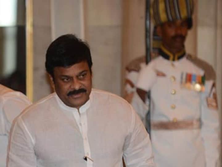 Chiranjeevi loses again in Seemandhra, brother gains Modi's support