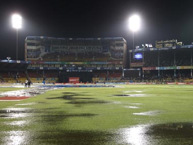 IPL 7: KKR vs Kings XI postponed to Wednesday due to rain IPL 7: KKR vs Kings XI postponed to Wednesday due to rain