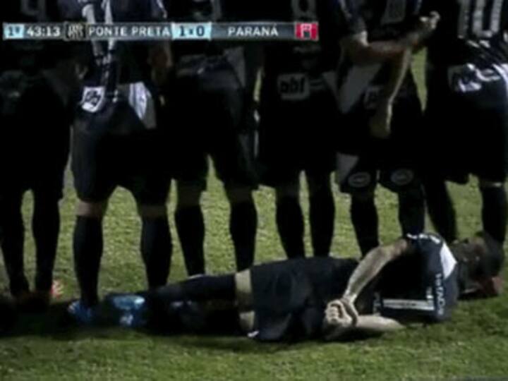 Viral Video: Team puts up craziest wall, still can't stop goal