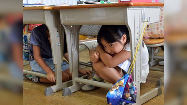Strong earthquake jolts Tokyo, few injuries reported