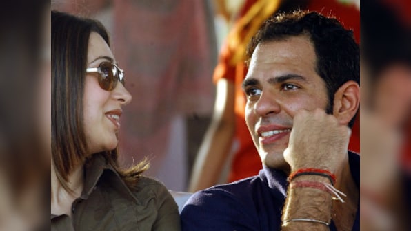 Karisma Kapoor's estranged husband seeks custody of kids