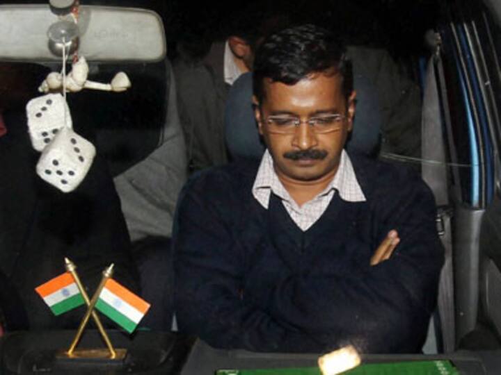 Rahul failed to spend MP's fund: Kejriwal tells Priyanka