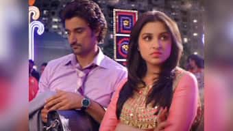 Kunal Kapoor sings, dances for Parineeti Chopra in new Kurkure commercial