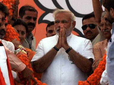 In Amethi, Modi digs up Kesri row as he attacks Gandhi family – Firstpost