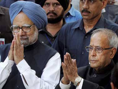 Pranab Mukherjee (R) and Manmohan Singh. PTI