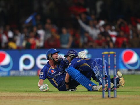 2.5 overs of madness: How Smith and Faulkner destroyed RCB 2.5 overs of madness: How Smith and Faulkner destroyed RCB