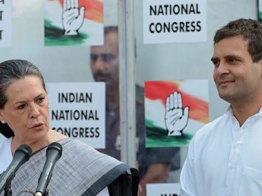 Elections 2014: Sonia, Rahul numb after Modi sledgehammer blow Elections 2014: Sonia, Rahul numb after Modi sledgehammer blow