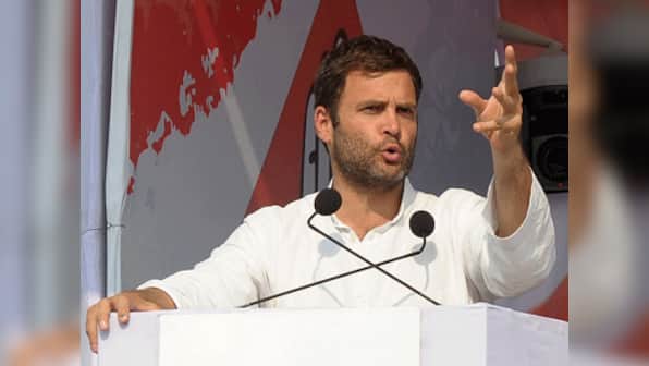 Rahul heckled in Amethi, could face trouble for entering voting area