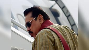 Sri Lanka: President Rajapaksa returns gold, jewelry taken by LTTE to people