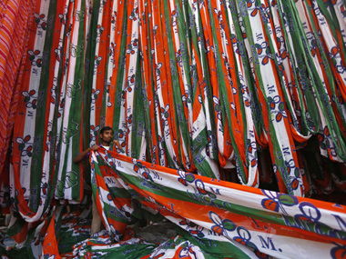 Trinamool Congress activist found dead in West Bengal's Bhangar; family blames BJP, but police say no proof of murder Trinamool Congress activist found dead in West Bengal's Bhangar; family blames BJP, but police say no proof of murder