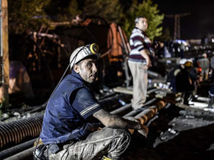 Turkish coal mine explosion kills over 150, hundreds trapped