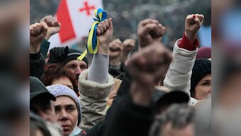  Ukrain: Citizen patrol forces push back pro-Russia insurgents