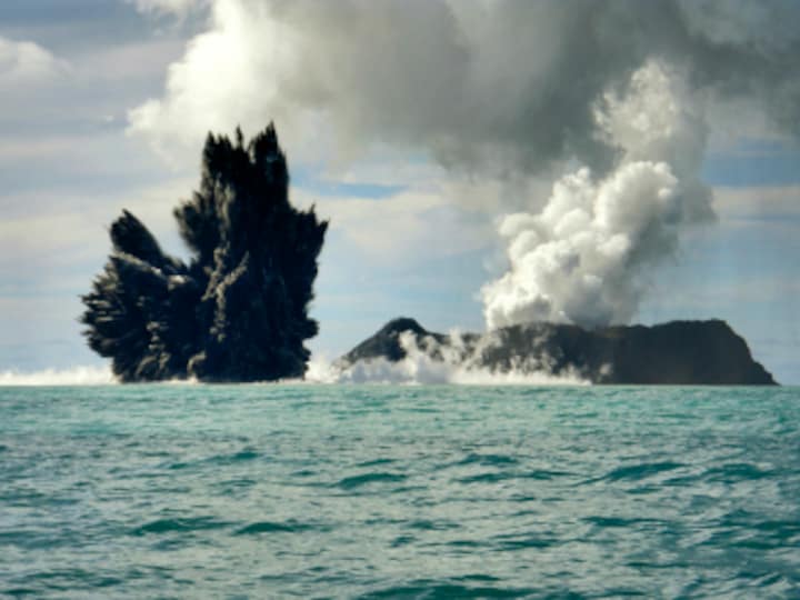 Underwater volcano that erupted 5000 years ago discovered in Hawaii