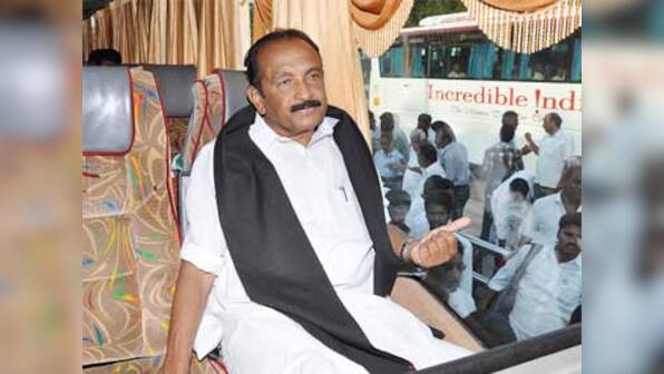 Vaiko, 100 others detained for protesting Rajapaksa's India visit