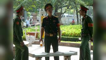 Vietnam arrests two bloggers for criticising govt online