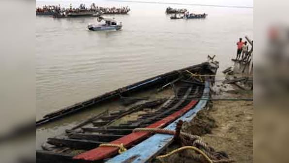 Bangladesh ferry accident: 29 bodies recovered, over 100 missing