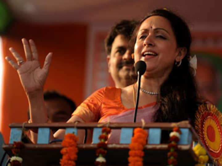 SP workers damaged Hema Malini's helipad, allege BJP