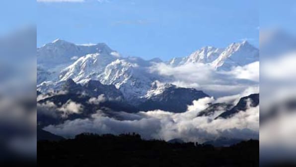 In bid to boost tourism, Indian govt opens up 137 Himalayan peaks, including Kanchenjunga, to foreigners for trekking