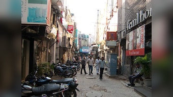 Phone call claiming bomb planted in New Delhi's Khan Market triggers panic, bomb squad rushed to spot