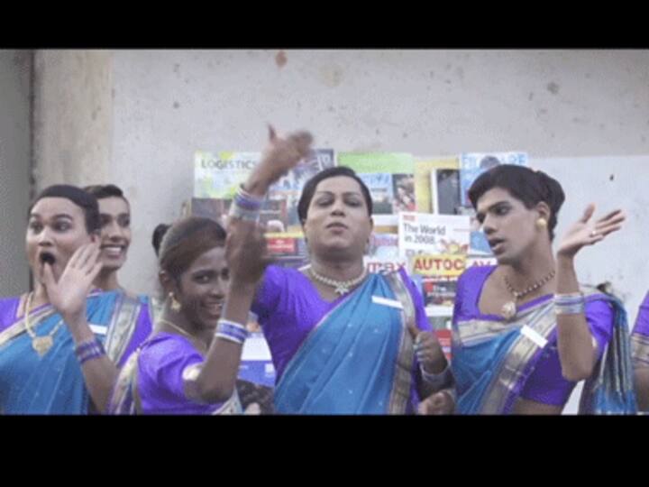 Seat belt pehno, dua lelo: Watch transgenders give road safety instructions
